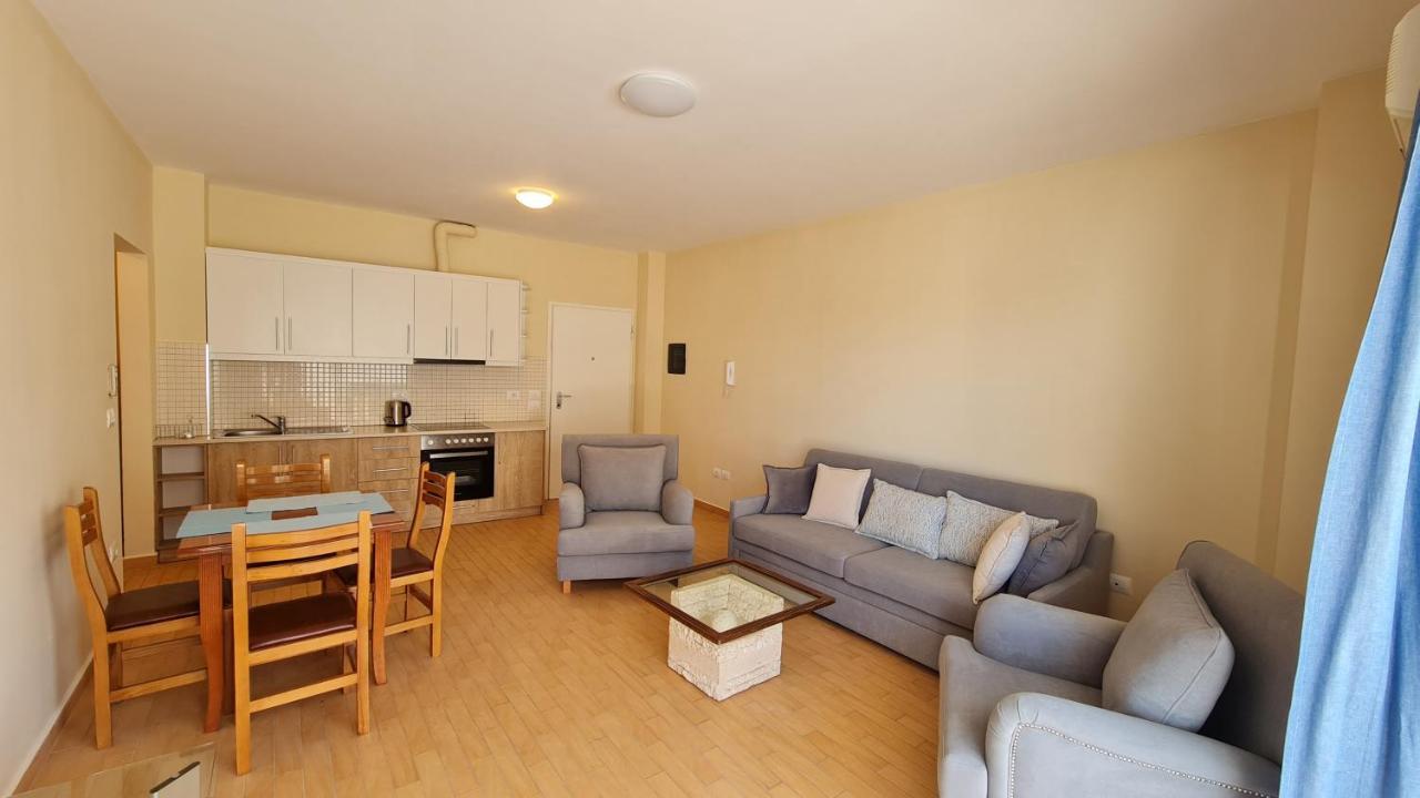 Your Comfy Apartment Sarandë Exteriör bild
